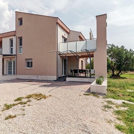 Apartments Lapidem Sukošan 外观 照片