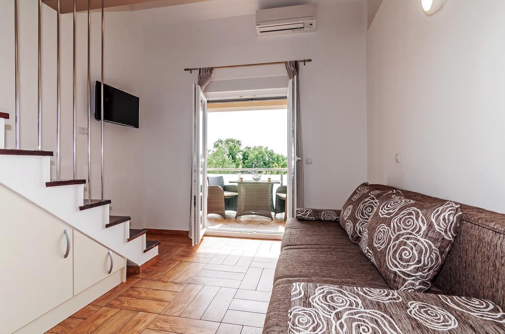 Apartments Lapidem Sukošan 外观 照片